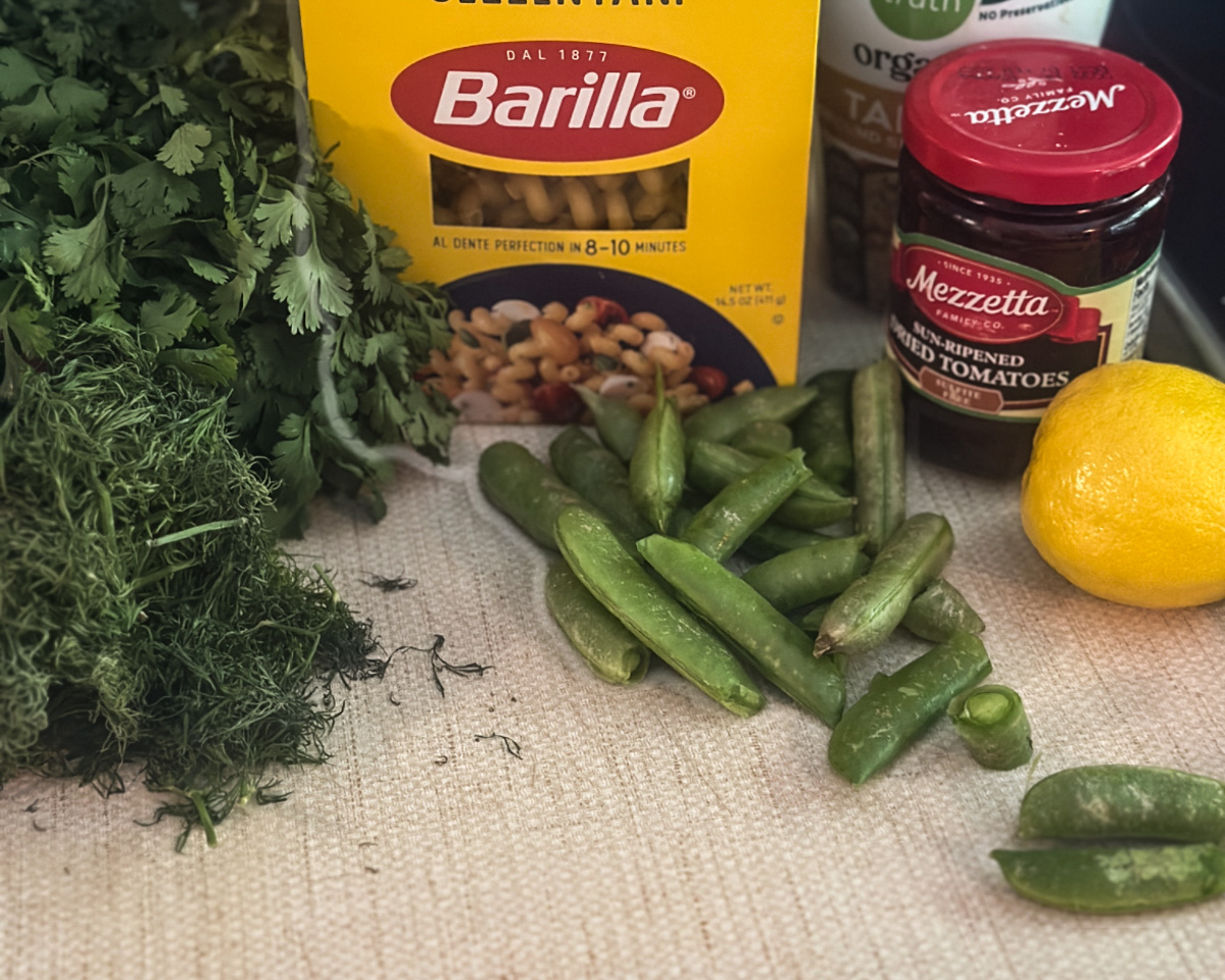 Ingredience for pasta salad