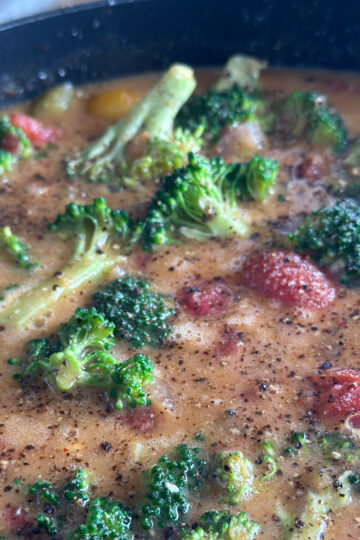 Lentil curry stew with broccoli and sweet potatoes